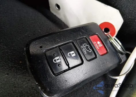 2016 Toyota Highlander Hybrid Limited from USA, damaged, VIN 5TDDCRFH2GS014757